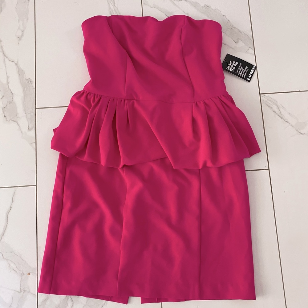 Peplum Magenta strapless dress - Size 12